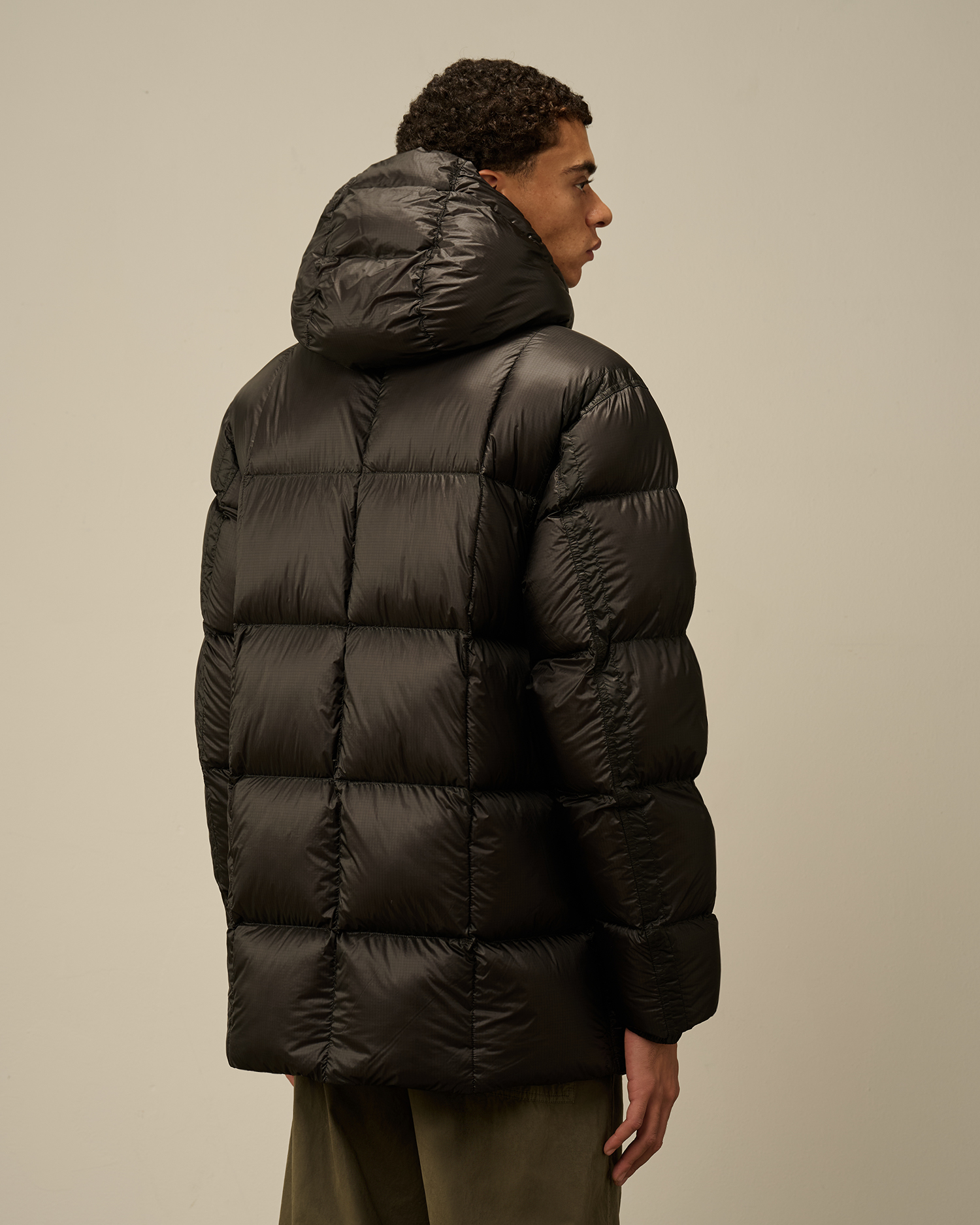 Cp company dd shell black down padded jacket online