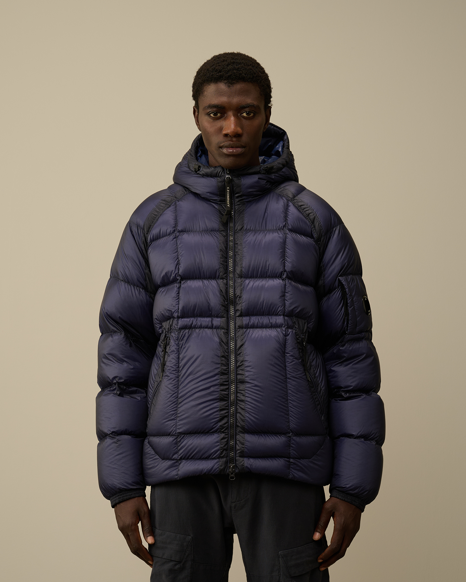 D.D. Shell Hooded Medium Down Jacket