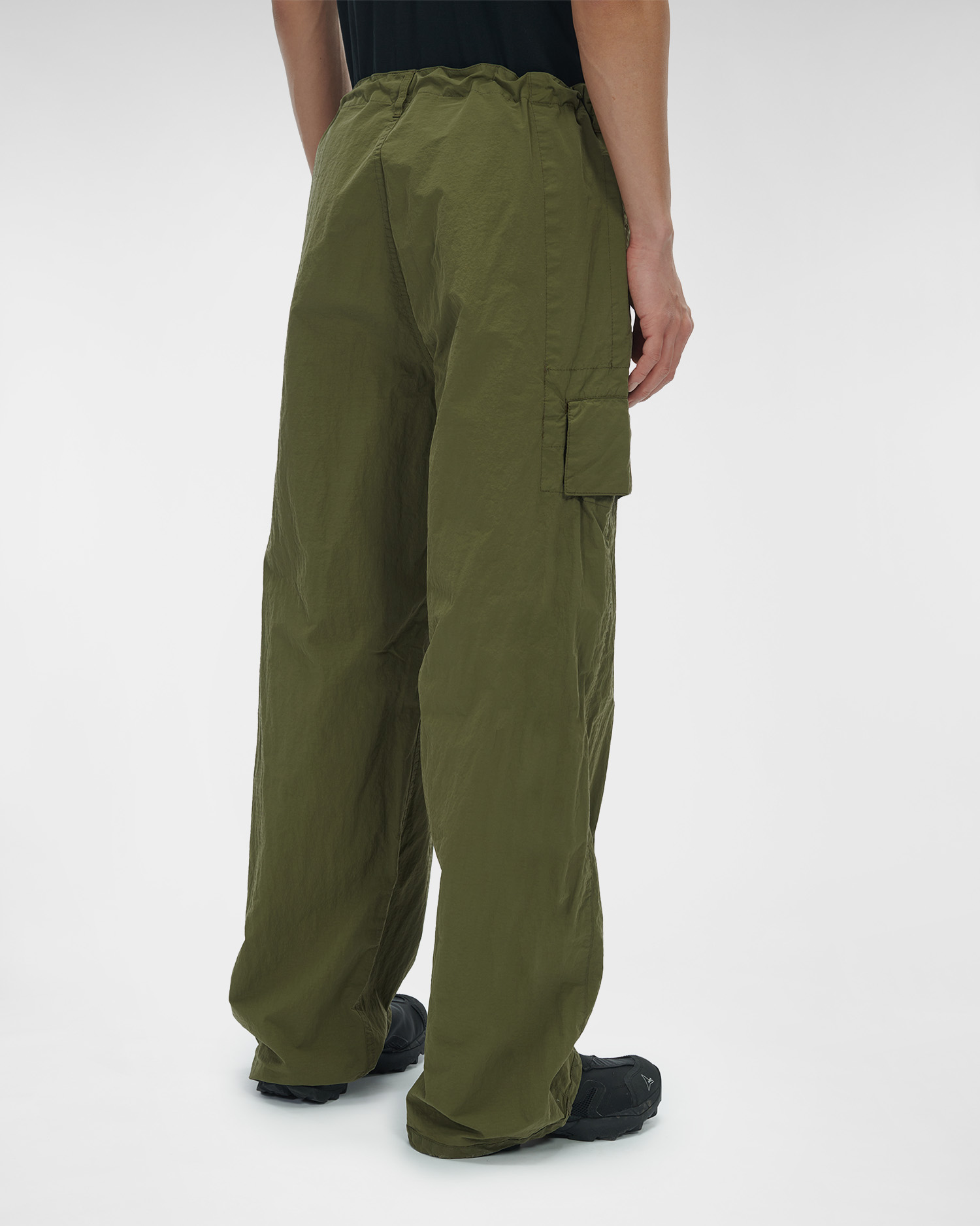 C.P Company FLATT NYLON OVERSIZED PANTS - ワークパンツ/カーゴパンツ